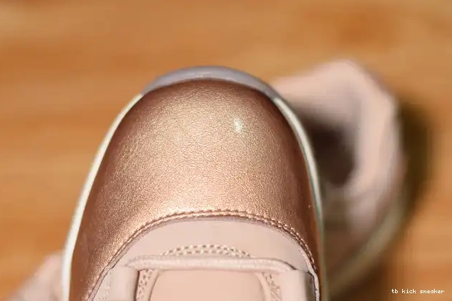 Cheap TBK Jordan GS Low 11 Rose Air Gold AH7860-105 0403